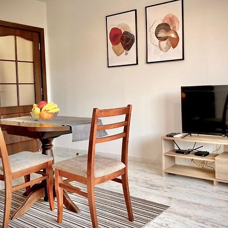 Cozy & Modern 1Br Apart For 4 Guests Next To Medical University & Free Parking Stara Zagora Eksteriør bilde