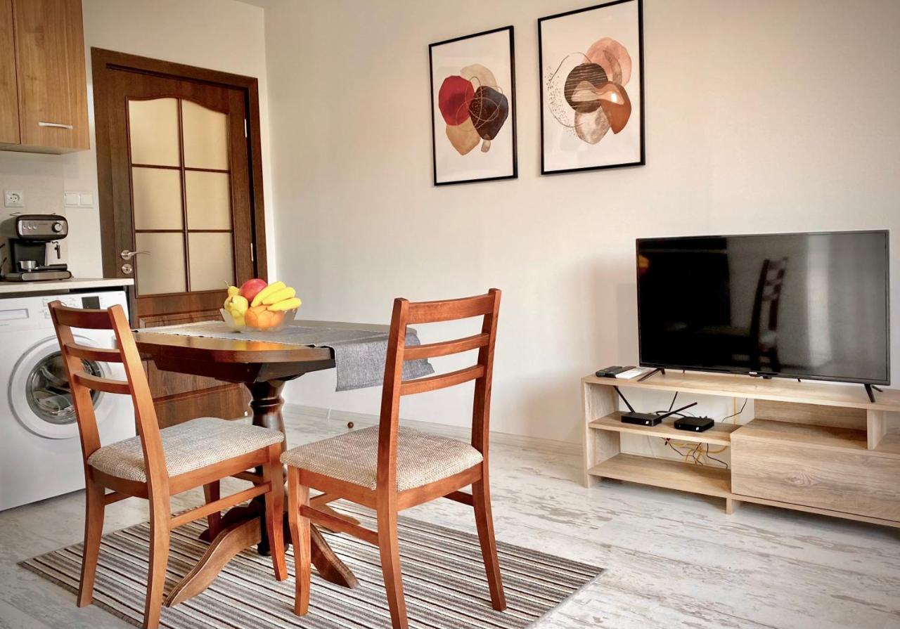 Cozy & Modern 1Br Apart For 4 Guests Next To Medical University & Free Parking Stara Zagora Eksteriør bilde